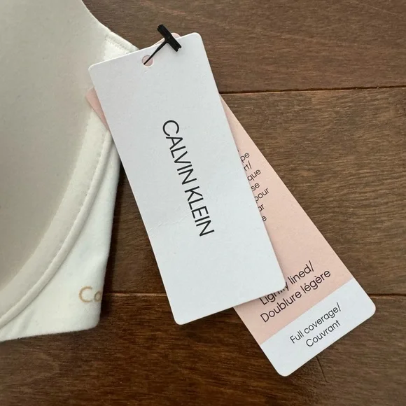 NWT Calvin Klein Full coverage 32DD bra - Picture 3 of 4